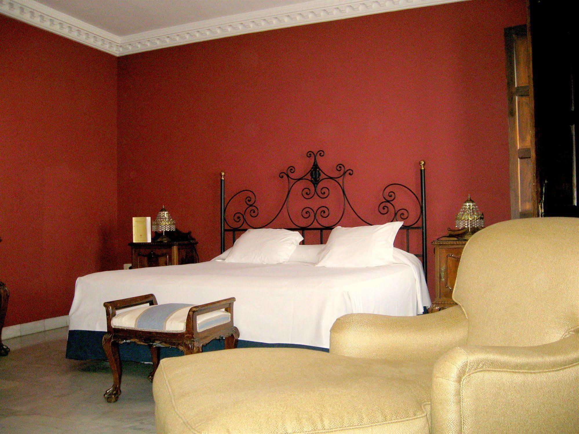 Casa Imperial Hotel